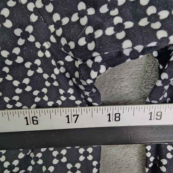 Womens Talbots Petite Shirt Non-Iron Black & White Printed Button Up Size 4P - Picture 6 of 8